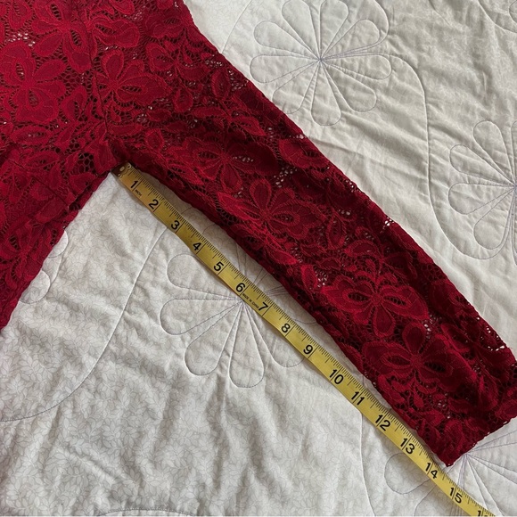 Miusol women’s red lace dress size large - Picture 3 of 6